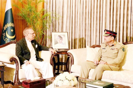 رویترز : چرا رئیس ارتش پاکستان در جهان مهم است؟