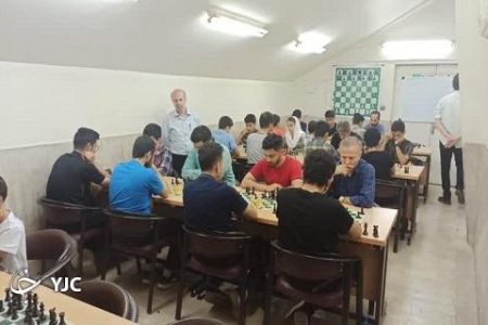 پایان کارزار شطرنج دانش آموزی در قم